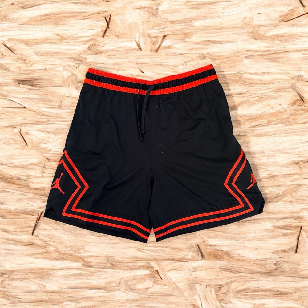 ✔️NWT✔️ NIKE Jordan Dri-Fit Mesh Diamond Shorts - Picture 2 of 7